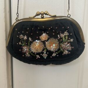EVENING BAG - SILK-BLACK -DESIGN-BEAUTY, READ BELOW NWOT- CLUTCH OR CROSSBODY.